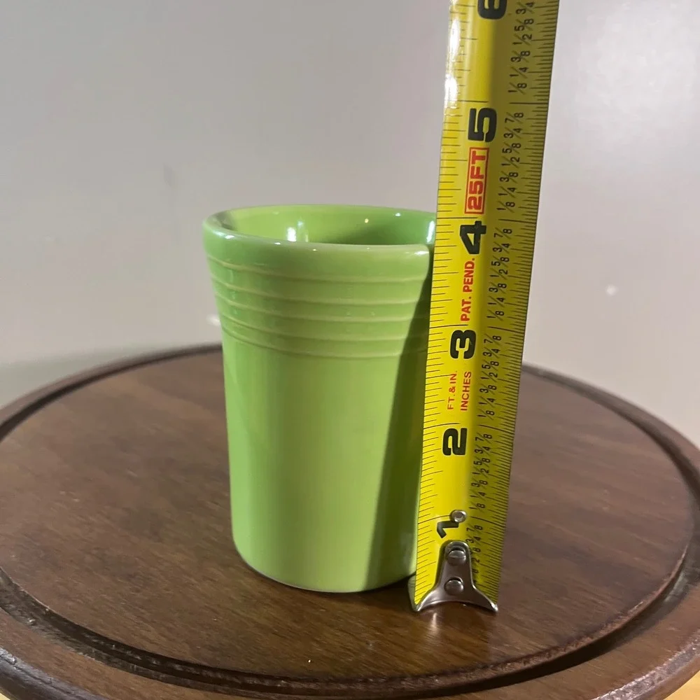 Fiesta Chartreuse Green Tumbler Homer Laughlin Ceramic Juice Cup Vtg Style